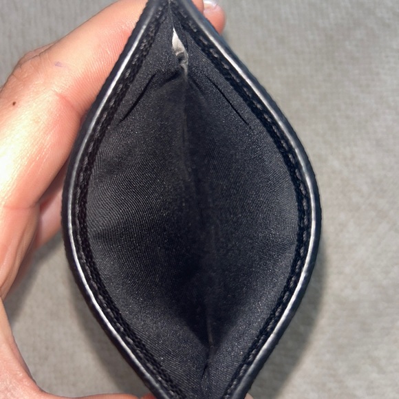 Marc Jacobs Leather Compact Wallet - Picture 4 of 4